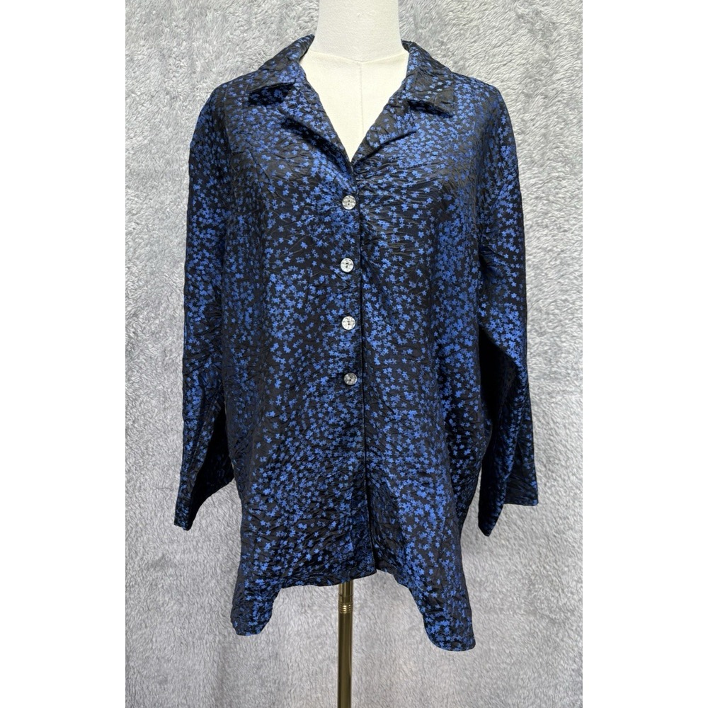 Jill McGowan Silk Button Up Shirt Womens M Blue Black Star Print Career Blouse